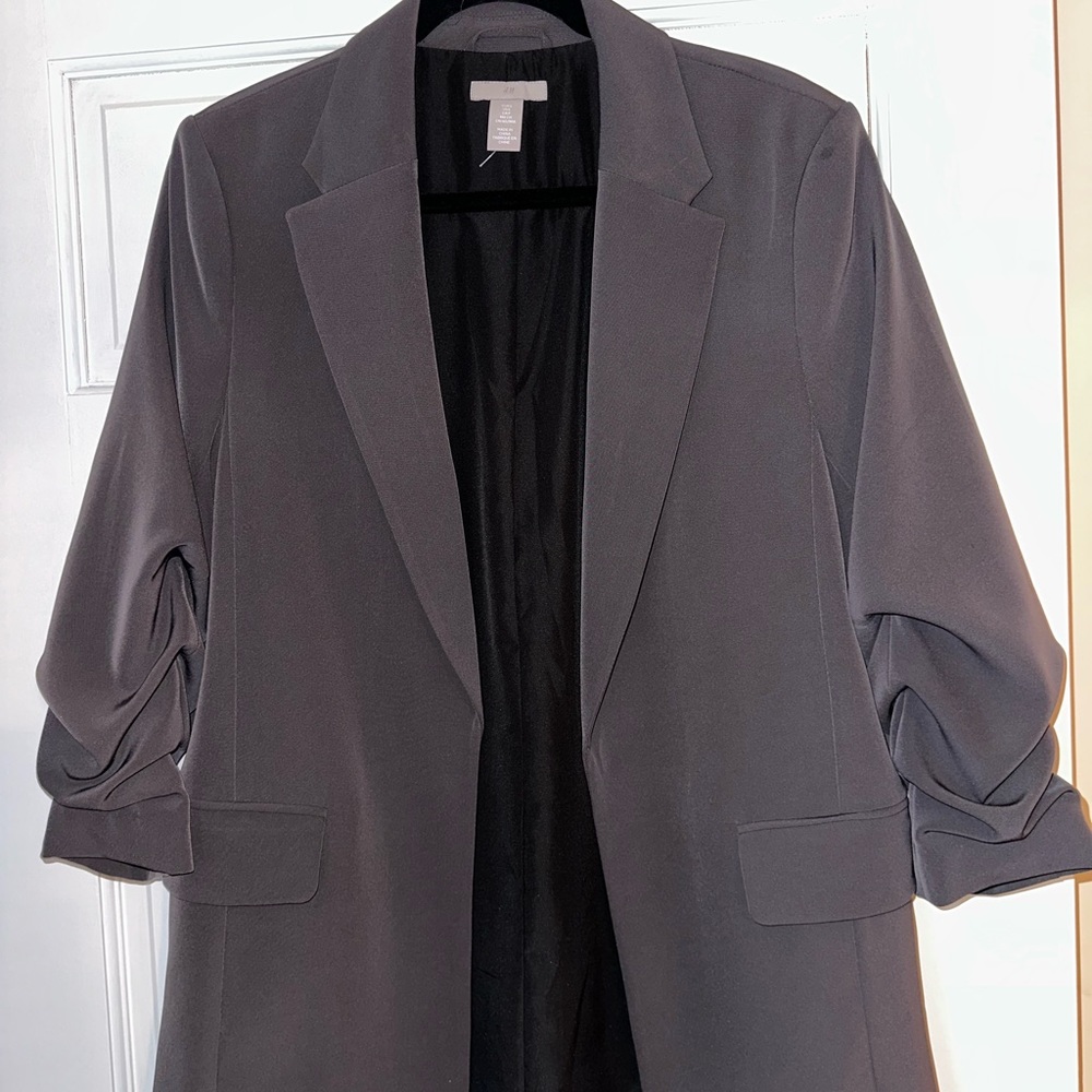 Women's Oversized Gray Blazer - S (H&M)